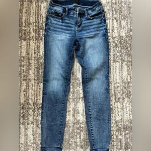 Buckle-Black Women's Skinny Jeans